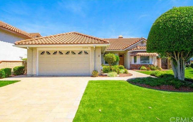 2094 Avenida Del Canada